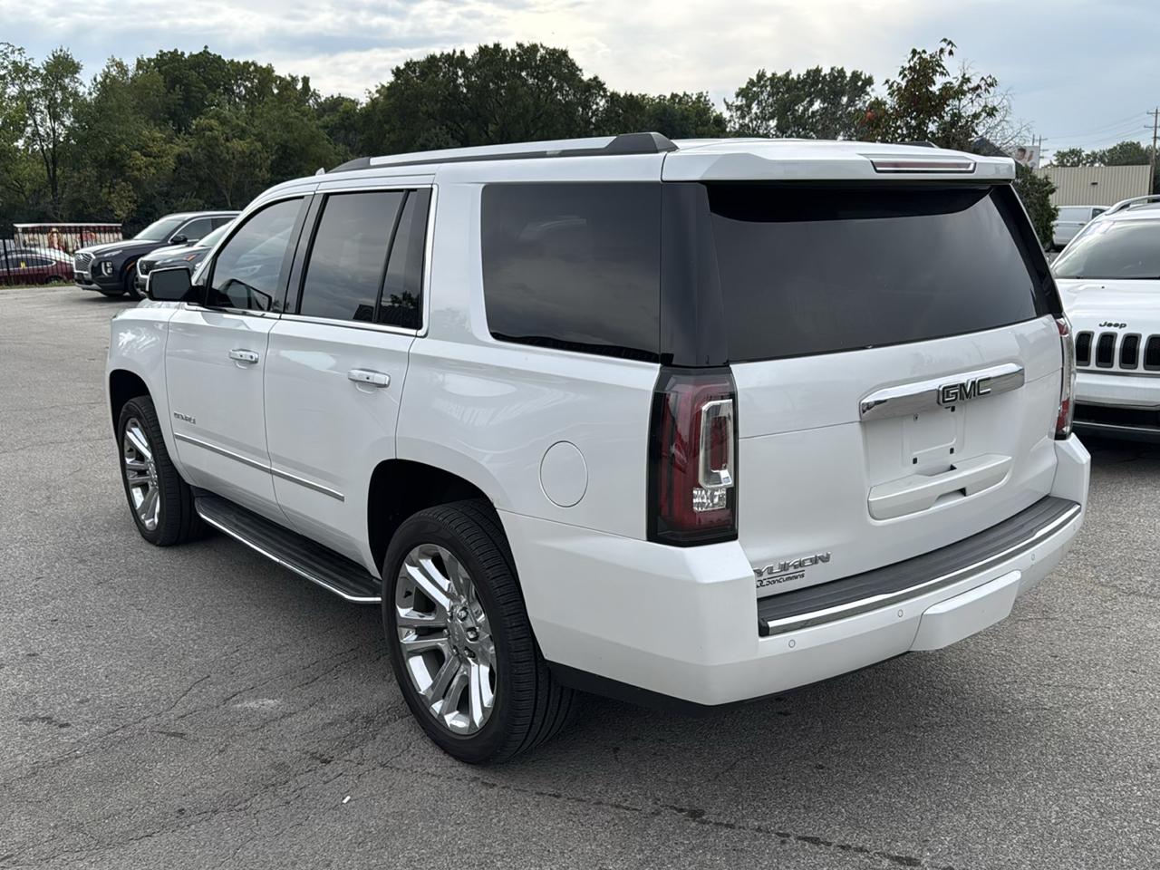 GMC Yukon Denali 4WD 2017