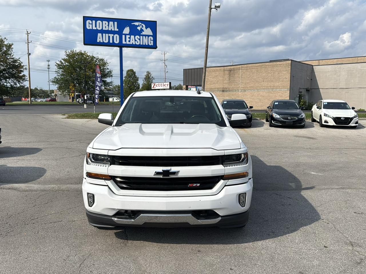 Chevrolet Silverado 1500 LT Z71 Crew Cab 4WD 2018