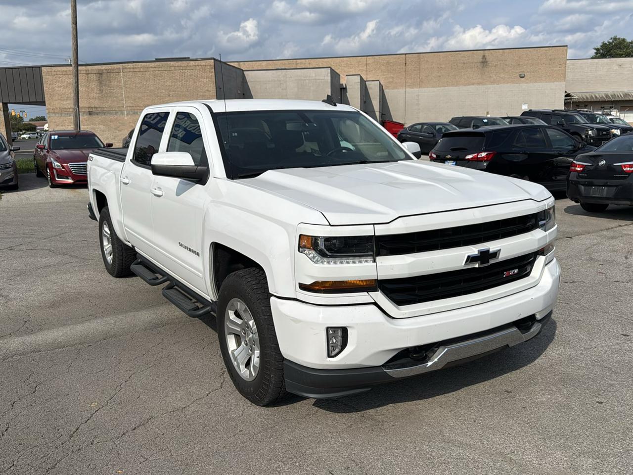 Chevrolet Silverado 1500 LT Z71 Crew Cab 4WD 2018