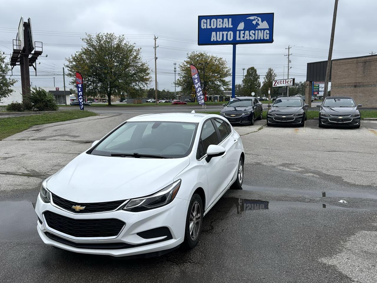 Chevrolet Cruze LT Auto Hatchback 2017
