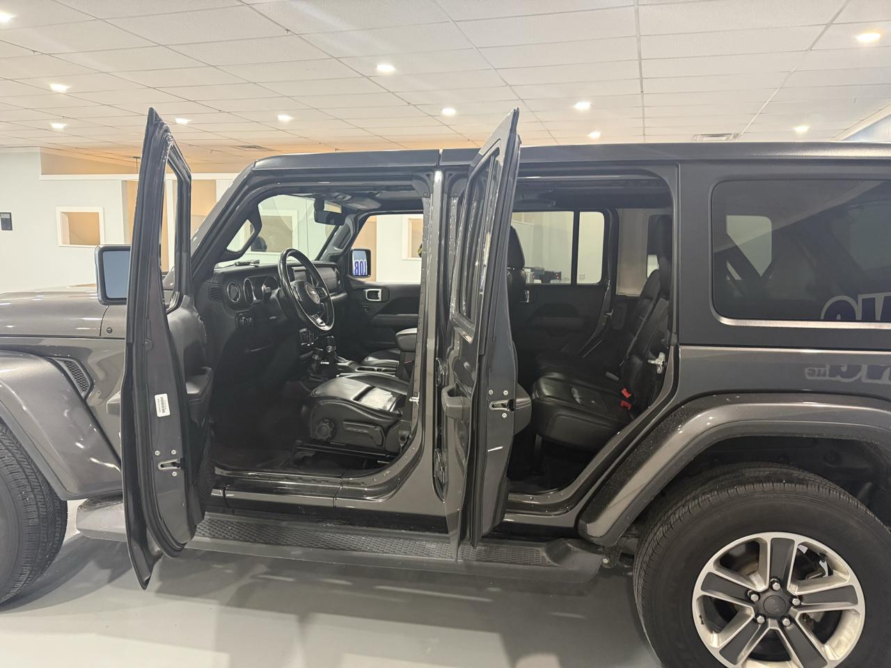 Jeep Wrangler Unlimited Sahara 2018