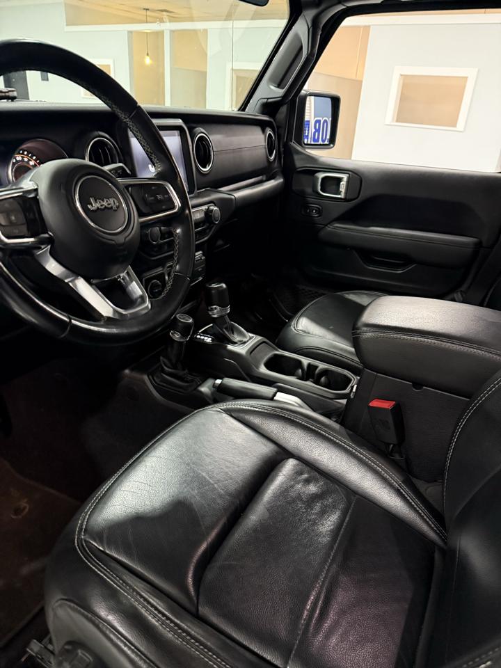 Jeep Wrangler Unlimited Sahara 2018