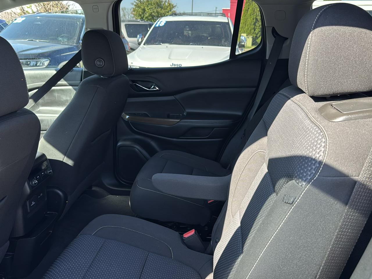 GMC Acadia SLE-1 FWD 2020