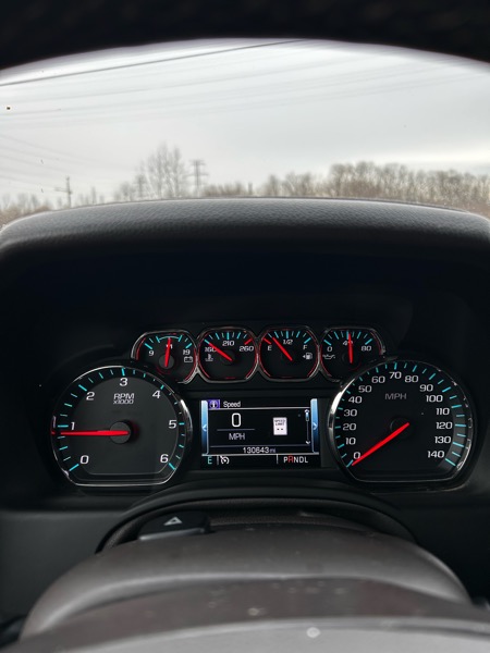 Chevrolet Suburban LT 4WD 2018