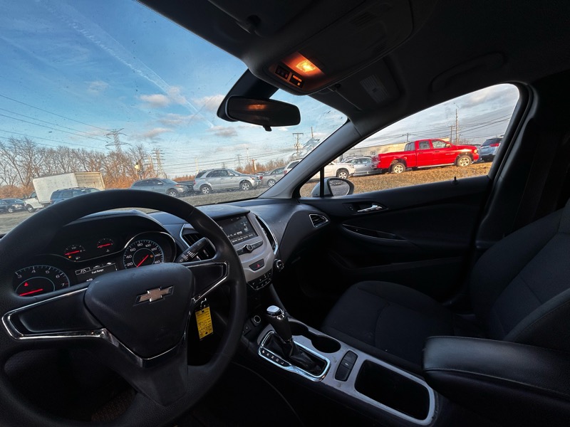 Chevrolet Cruze LS Auto 2017