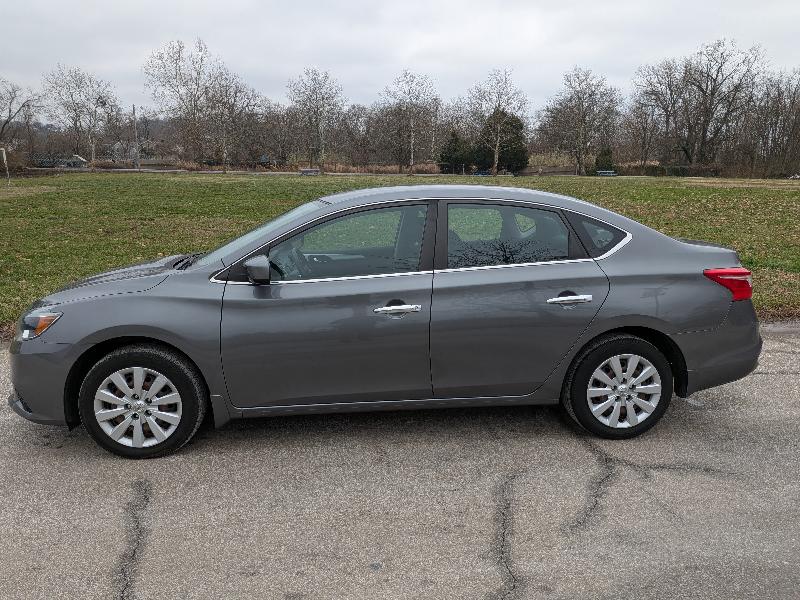 Nissan Sentra S 2019