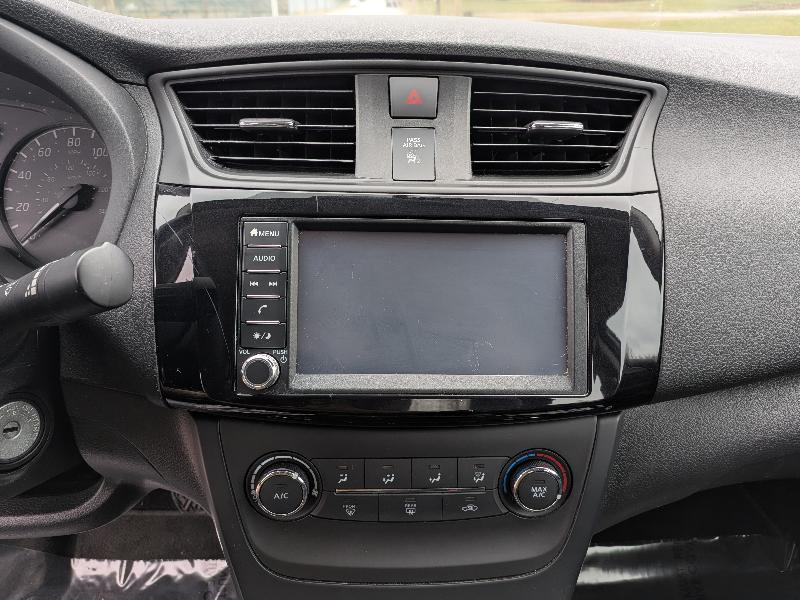 Nissan Sentra S 2019