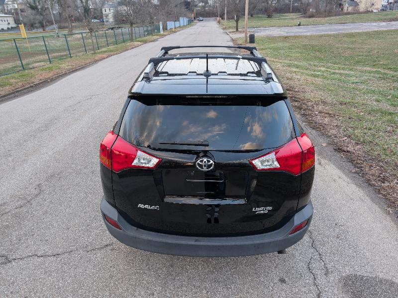 Toyota RAV4 Limited AWD 2014