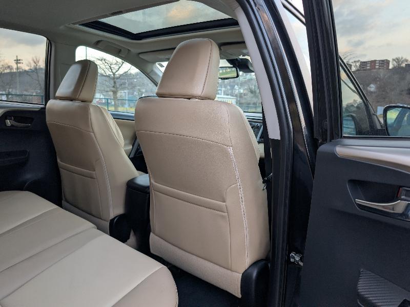 Toyota RAV4 Limited AWD 2014