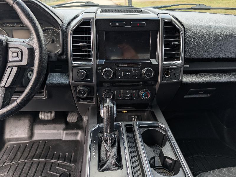 Ford F-150 XLT SuperCrew 5.5-ft. Bed 4WD 2016