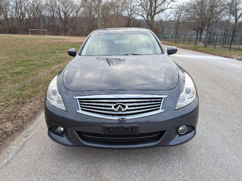 Infiniti G Sedan G37x AWD 2011