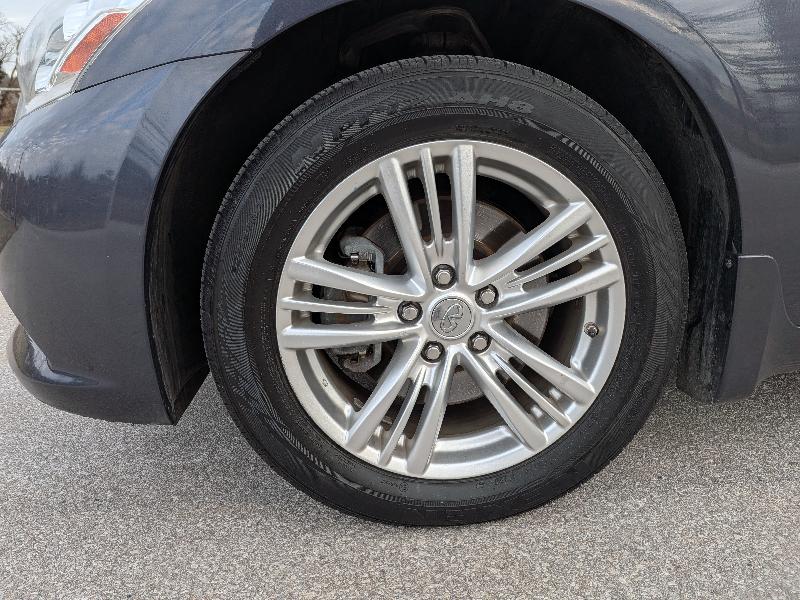 Infiniti G Sedan G37x AWD 2011