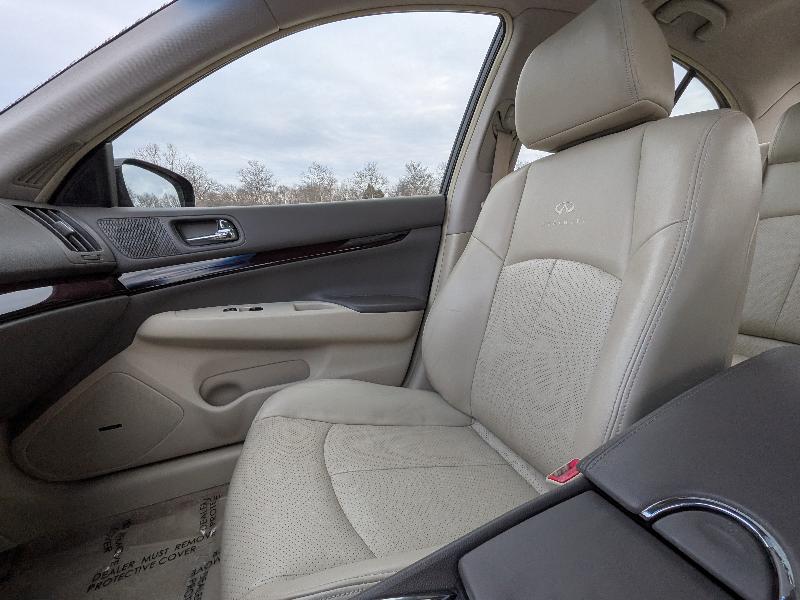 Infiniti G Sedan G37x AWD 2011