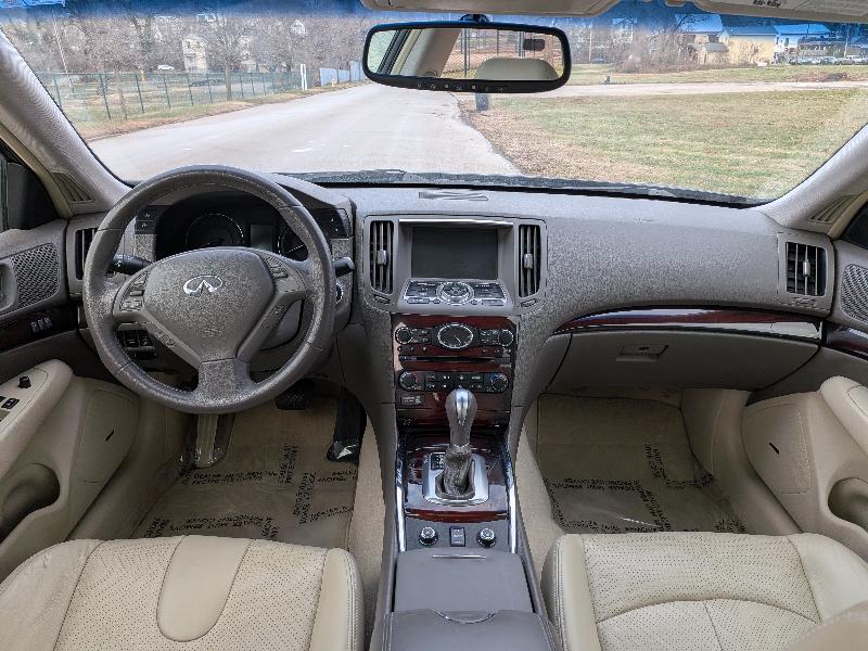 Infiniti G Sedan G37x AWD 2011