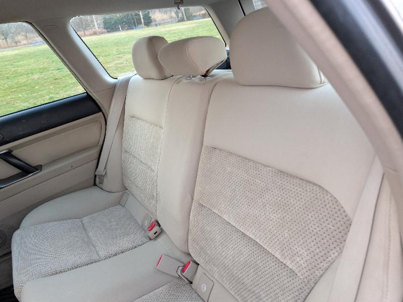 Subaru Outback 2.5i Wagon 2005