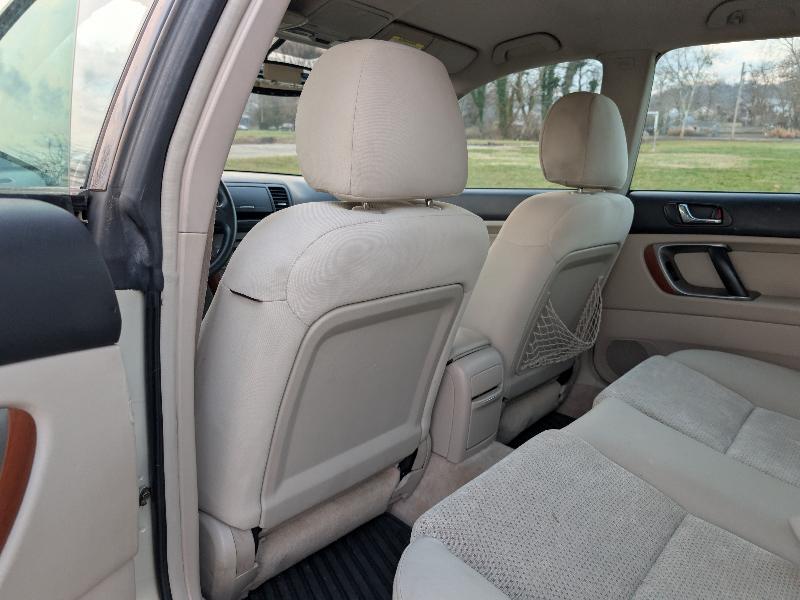 Subaru Outback 2.5i Wagon 2005