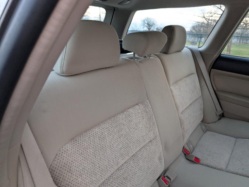 Subaru Outback 2.5i Wagon 2005