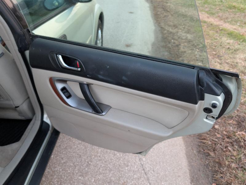 Subaru Outback 2.5i Wagon 2005