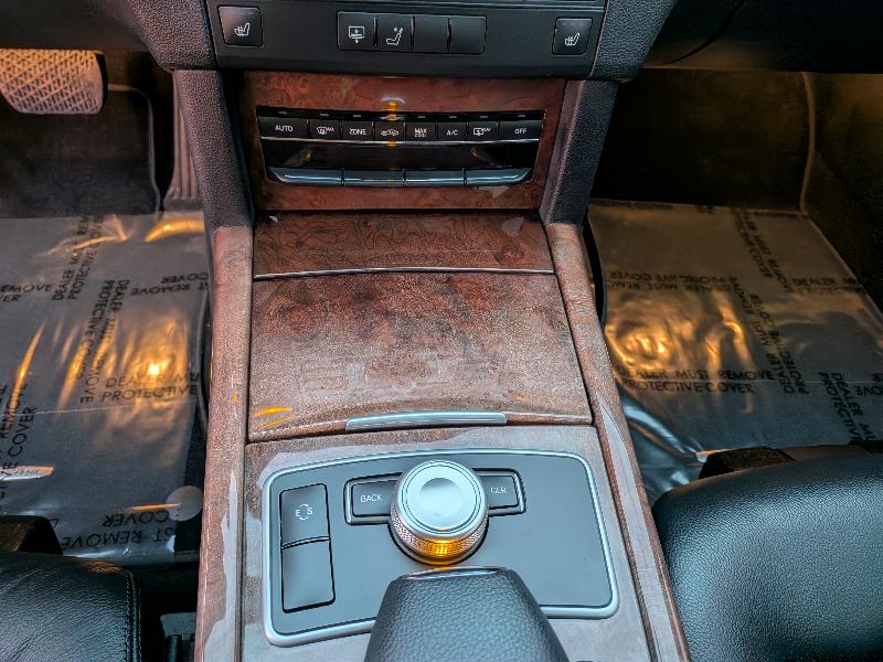 Mercedes-Benz E-Class E350 4MATIC Sedan 2012