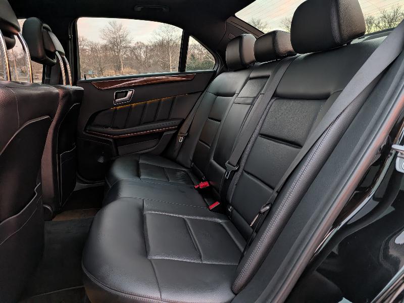 Mercedes-Benz E-Class E350 4MATIC Sedan 2012