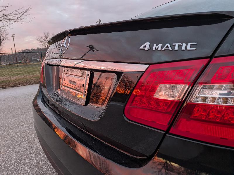 Mercedes-Benz E-Class E350 4MATIC Sedan 2012