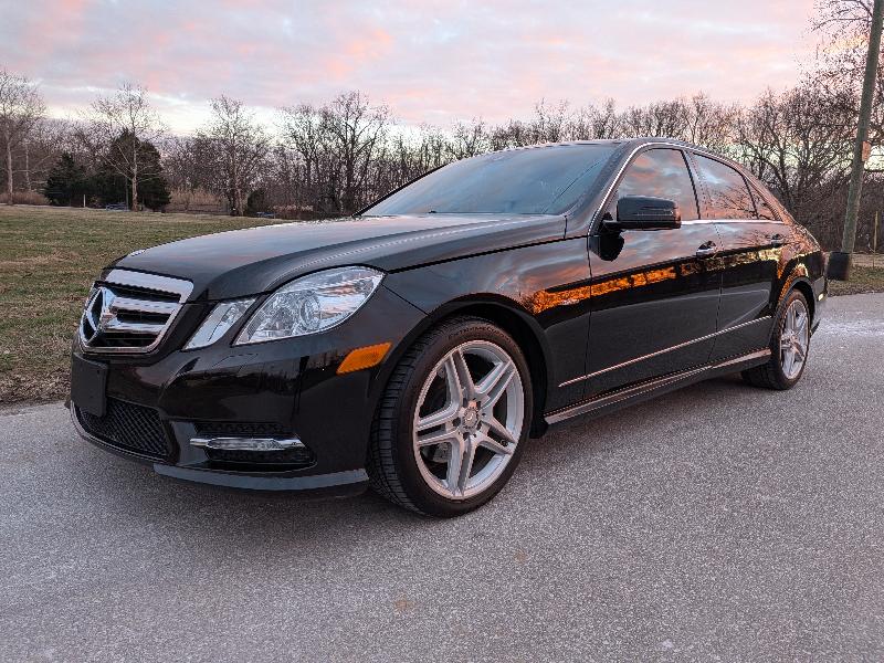 Mercedes-Benz E-Class E350 4MATIC Sedan 2012