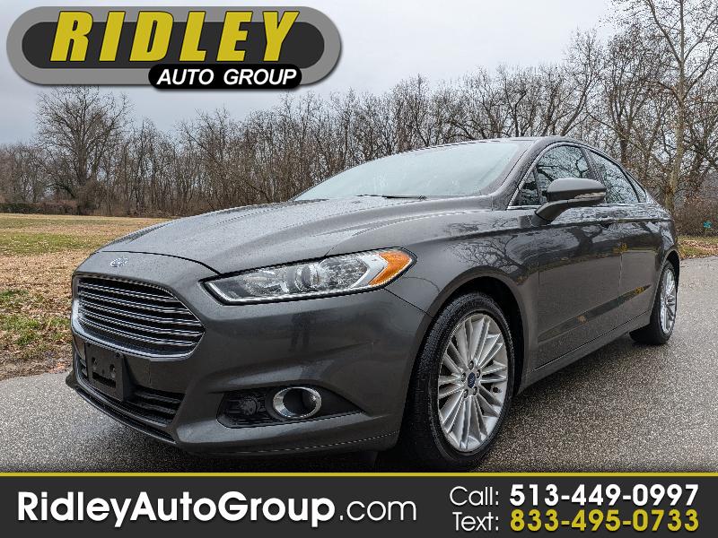 Ford Fusion SE 2016