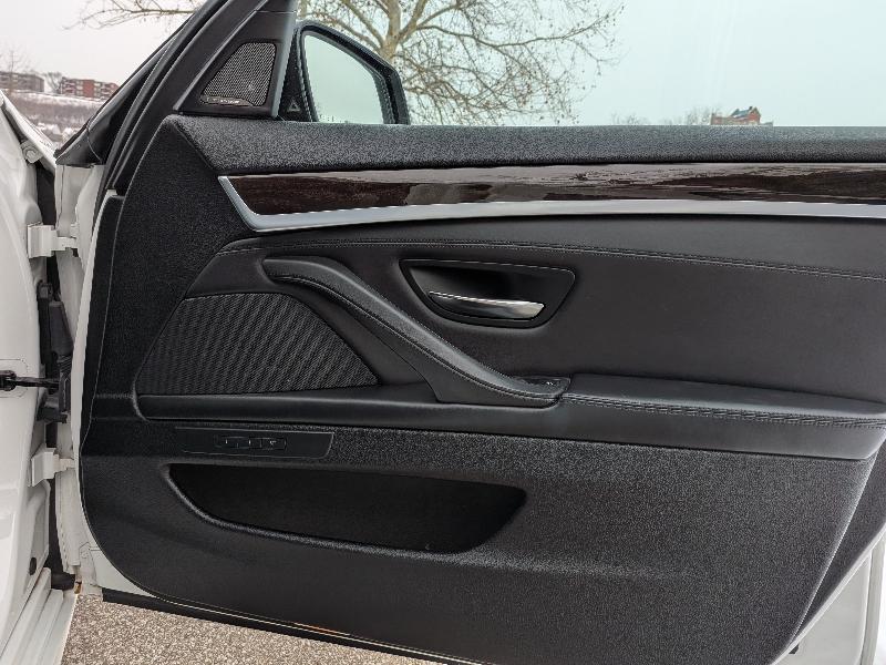 BMW 5-Series 535i xDrive 2015