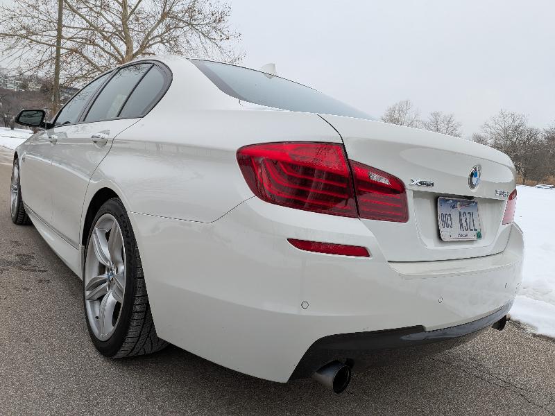 BMW 5-Series 535i xDrive 2015