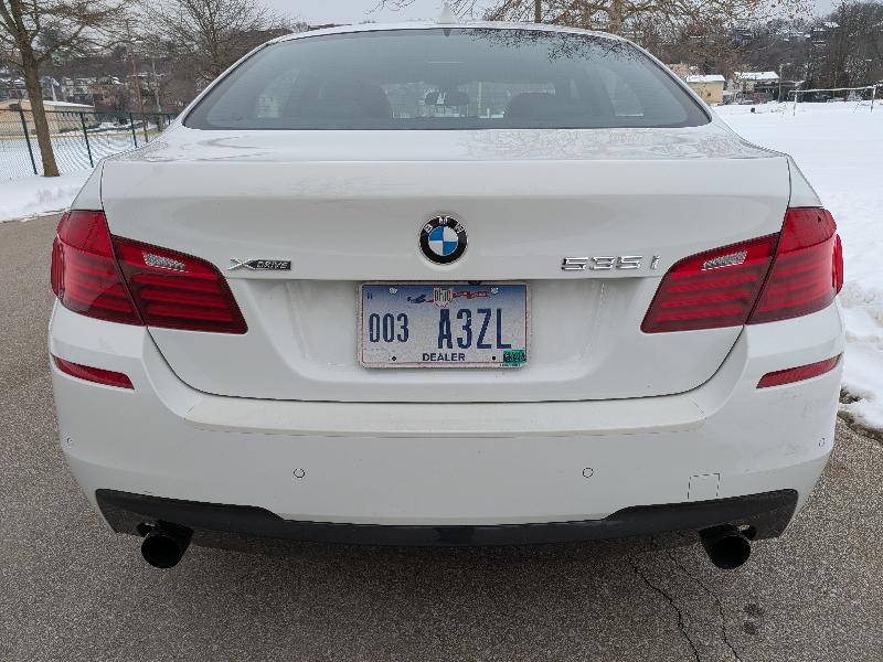 BMW 5-Series 535i xDrive 2015