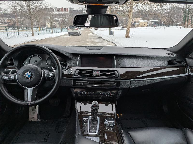 BMW 5-Series 535i xDrive 2015