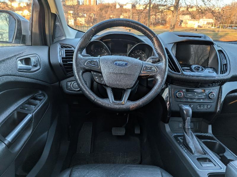 Ford Escape Titanium 4WD 2018