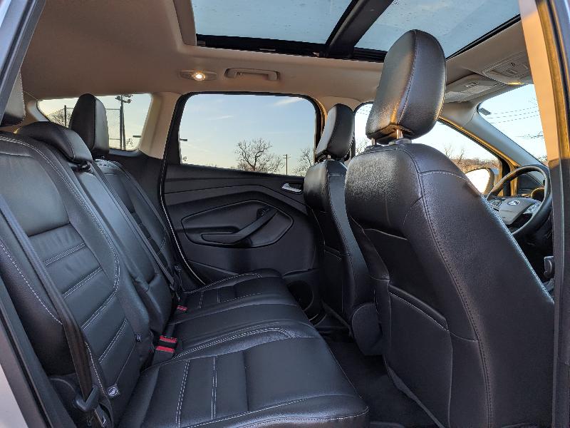 Ford Escape Titanium 4WD 2018