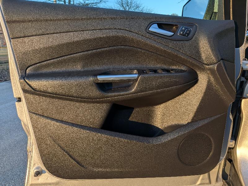 Ford Escape Titanium 4WD 2018