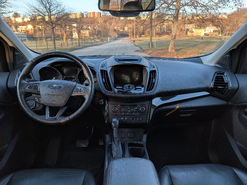 Ford Escape Titanium 4WD 2018