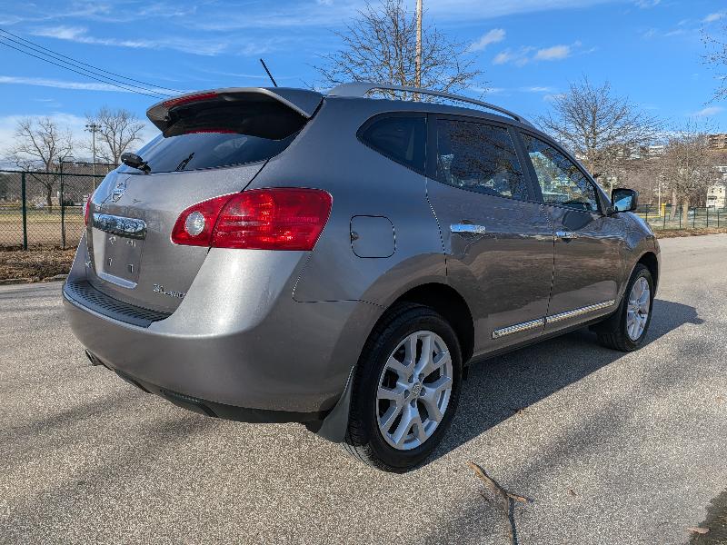 Nissan Rogue SL AWD 2011