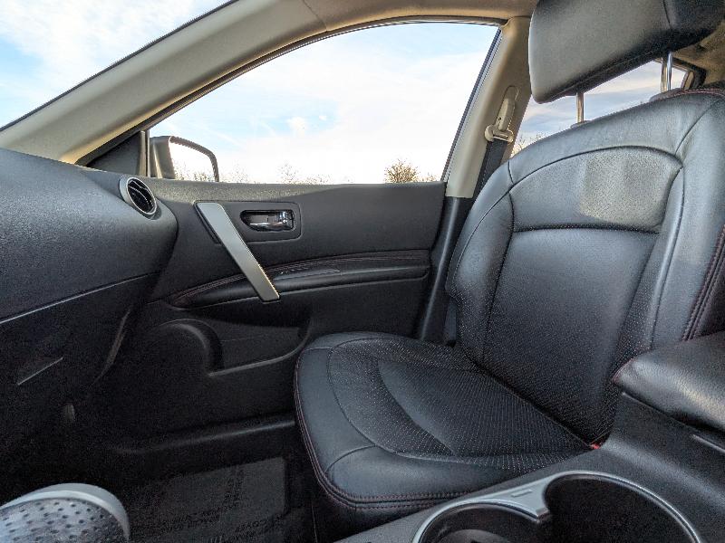 Nissan Rogue SL AWD 2011