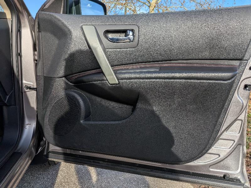 Nissan Rogue SL AWD 2011