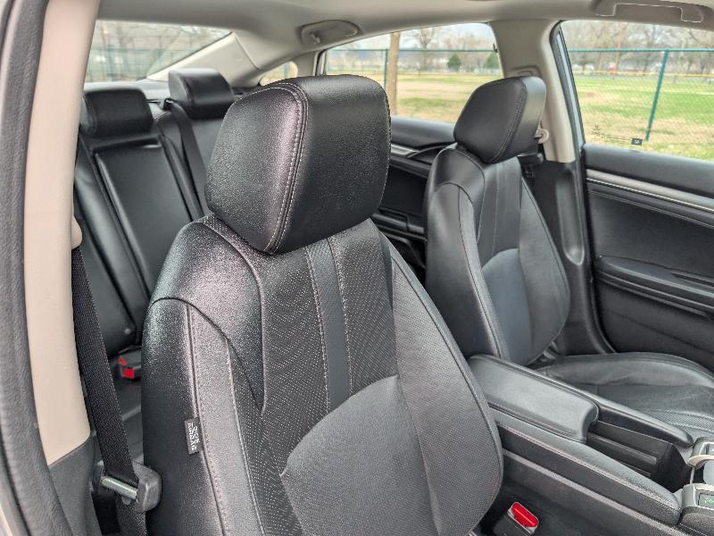 Honda Civic EX-L Sedan 2017