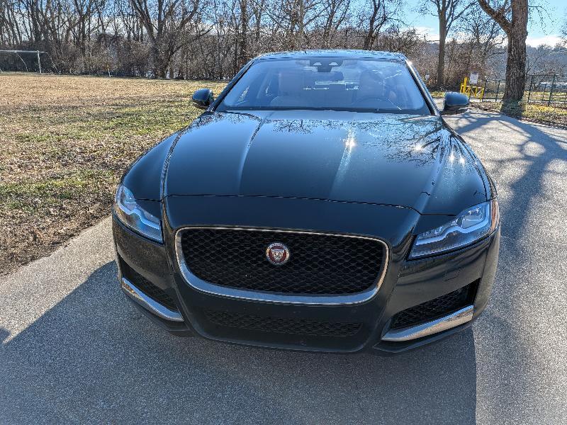 Jaguar XF-Series 35t Premium 2016