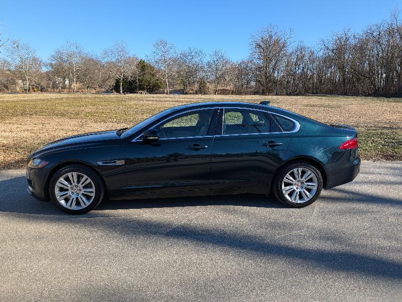 Jaguar XF-Series 35t Premium 2016