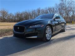 2016 Jaguar XF-Series 