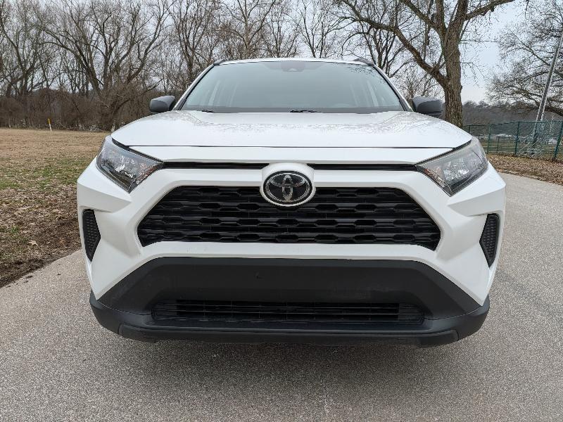 Toyota RAV4 LE 2019