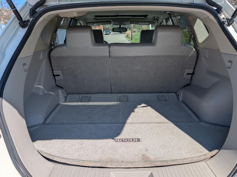 Nissan Rogue SL AWD 2011