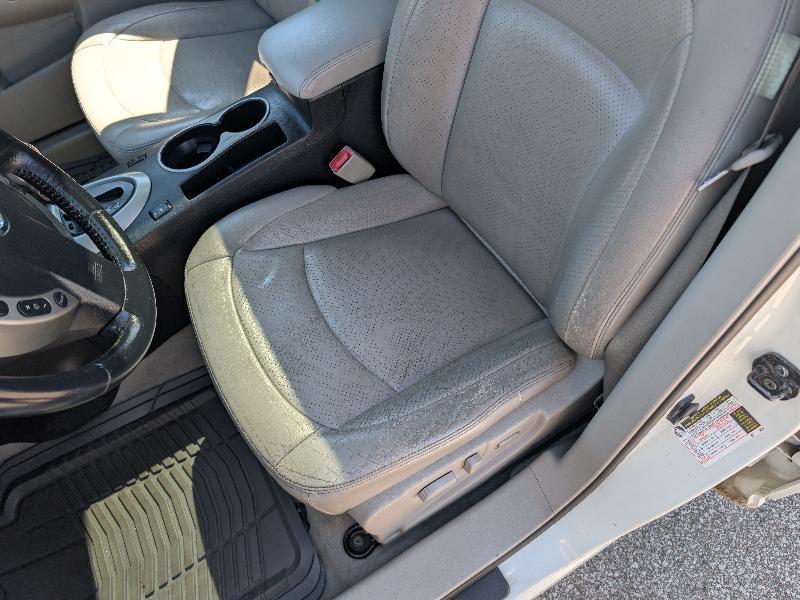 Nissan Rogue SL AWD 2011