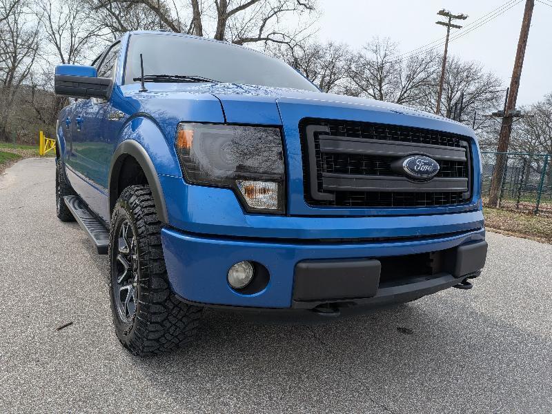 Ford F-150 FX4 SuperCrew 5.5-ft. Bed 4WD 2016