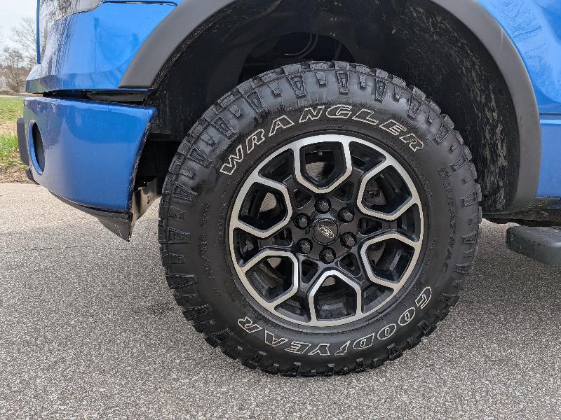 Ford F-150 FX4 SuperCrew 5.5-ft. Bed 4WD 2016