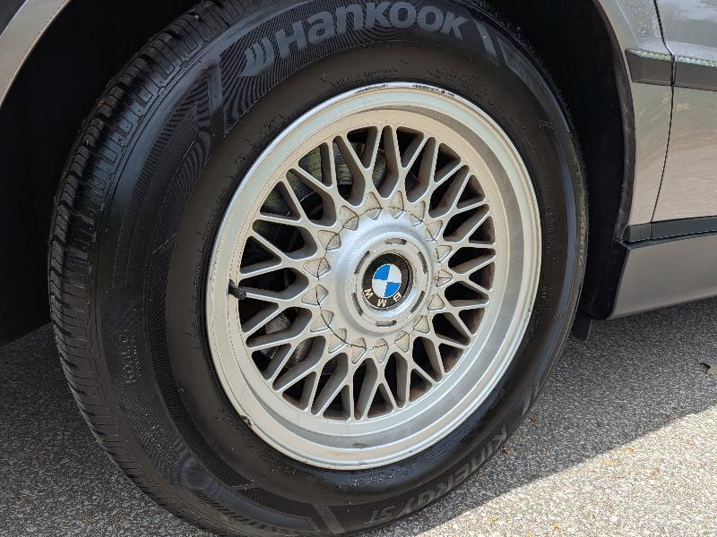 BMW 7-Series 740iL 2000