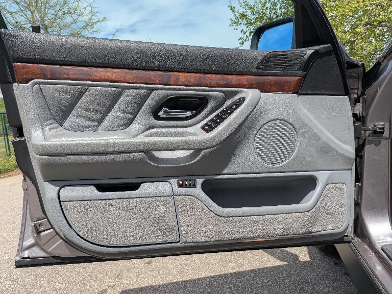 BMW 7-Series 740iL 2000