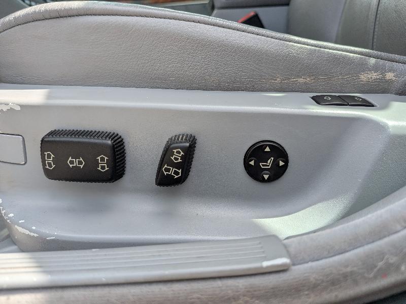 BMW 7-Series 740iL 2000